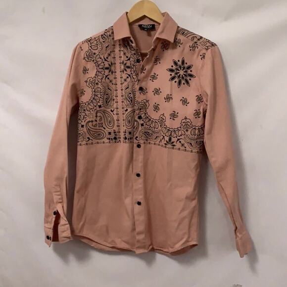 BOOHOO‎ MAN BUTTON DOWN SHIRT SIZE XS - Picture 1 of 7